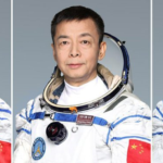 Astronautas chinos Fei Junlong, Deng Qingming y Zhang Lu
