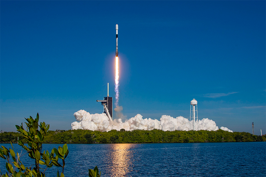 Lanzamiento de satélite de SpaceX para Starlink