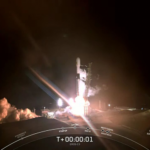 Liftoff Falcon 9