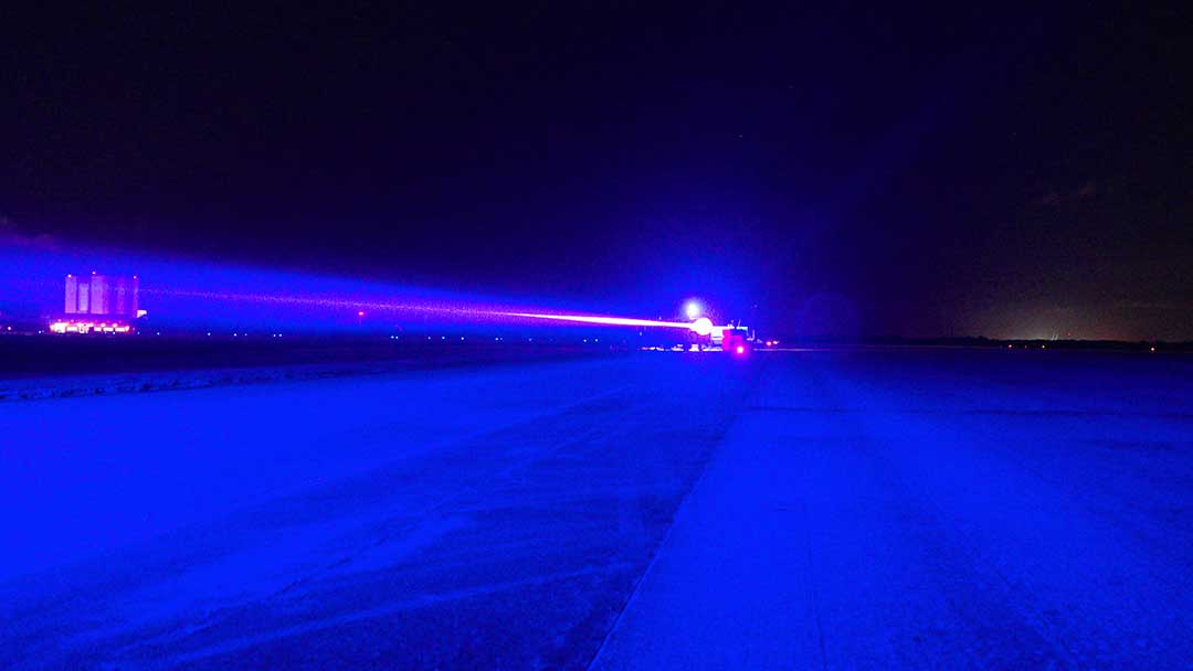 Láseres desde órbita moverían el Moon RACER durante la noche lunar