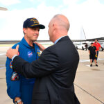 La tripulación de Artemis II vuelve a Houston y arranca su fase de evaluaciones postvuelo