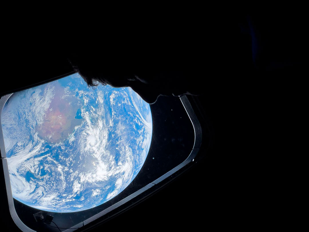 Artemis II, día 2: encendido translunar y primeras tareas de salud y ciencia a bordo