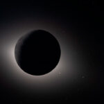 Artemis II, día 8: Artemis II abre su agenda del día 8 con conferencia en ruta y pruebas de seguridad